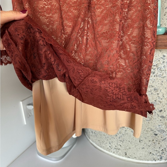 Aritzia Wilfred Janvry Lace Bodycon Dress NWOT - Picture 6 of 7